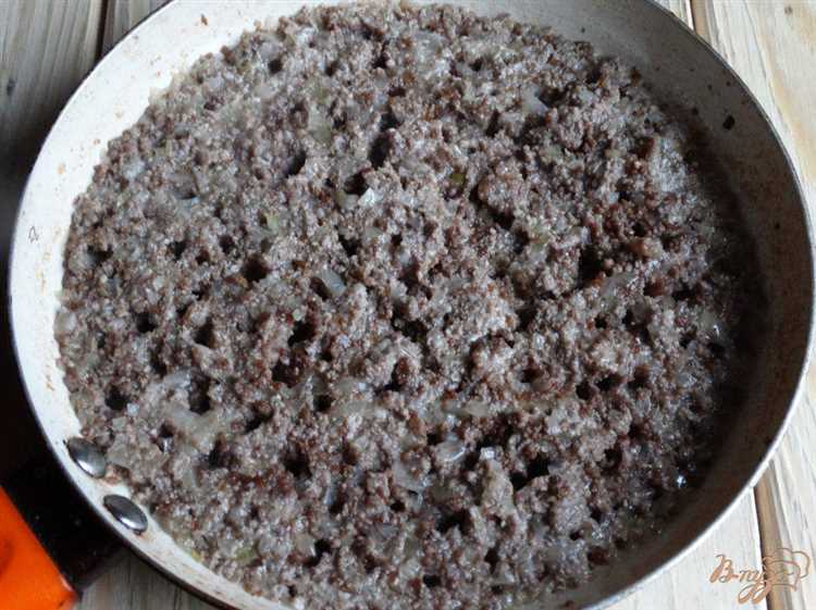 Бефстроганов из говяжьего фарша