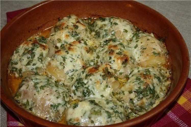 Картошка запечённая в духовке с чесноком