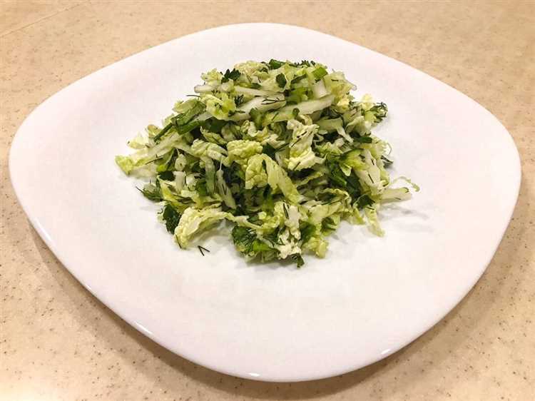 Китайский салат с зелёным луком