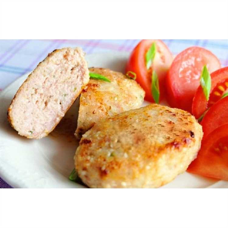 Котлеты из индейки с творогом в духовке