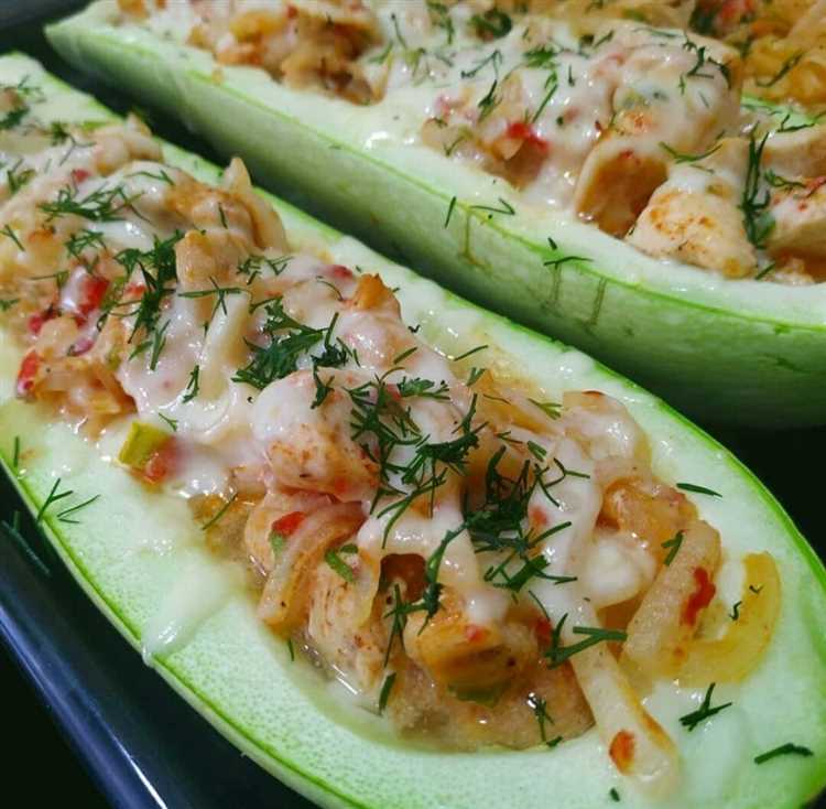 Лодочки из кабачков с колбасой грибами и сыром