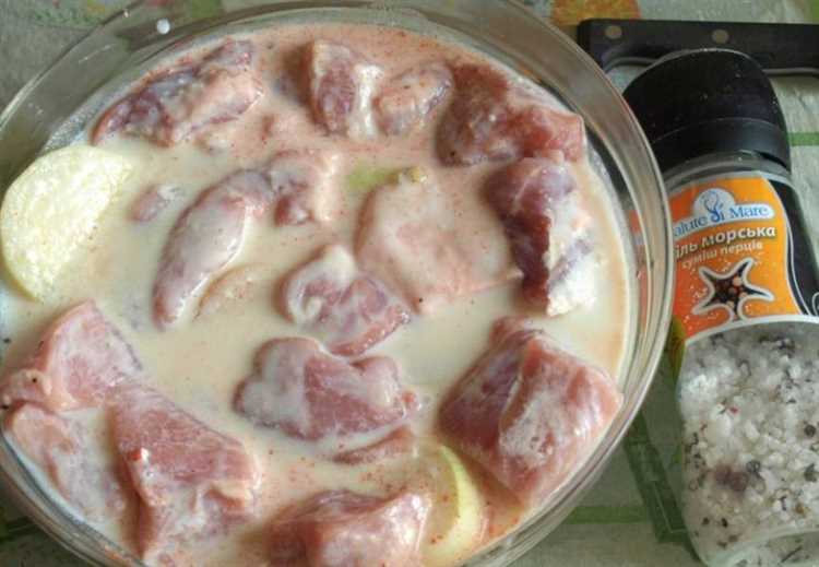 Маринад с яйцами и водкой для шашлыка из свинины