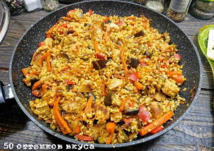 Плов из булгура со свининой