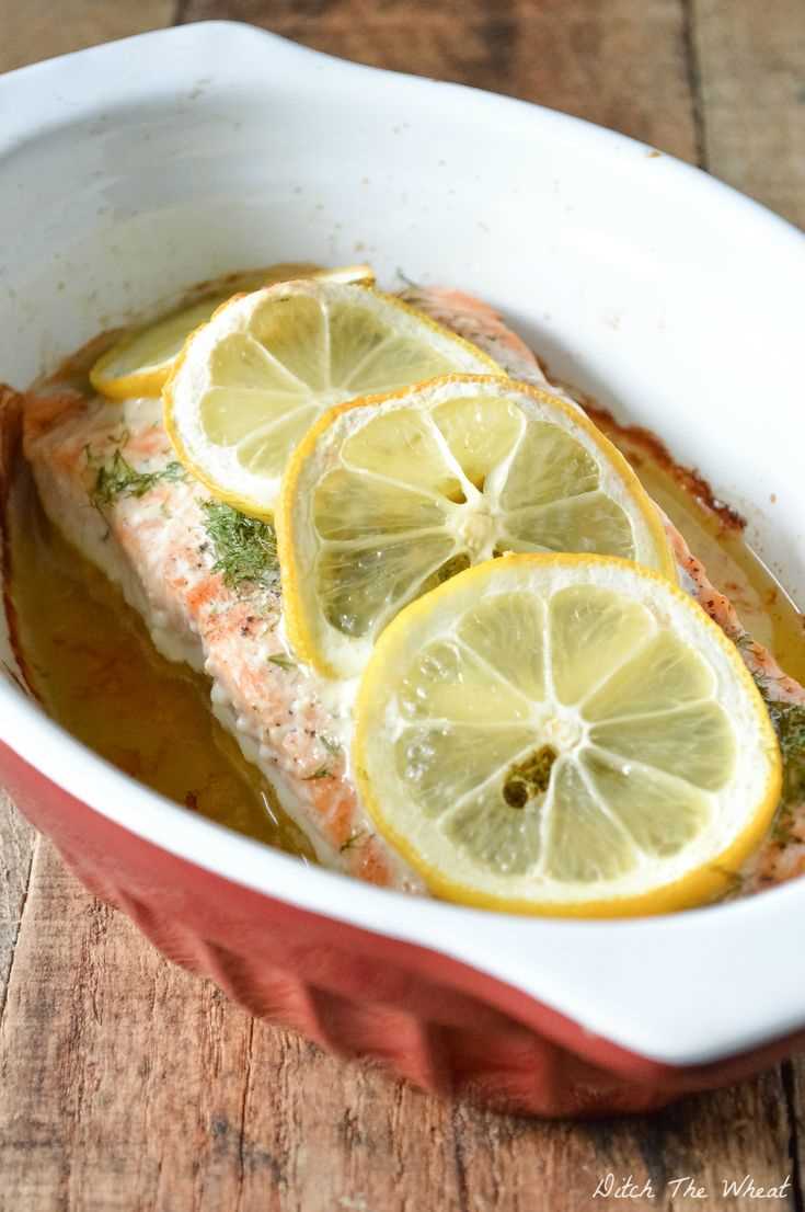 Рыба запечённая с укропом и лимоном