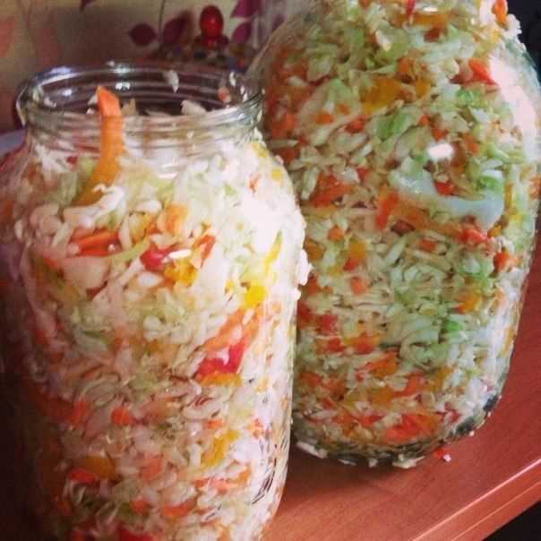 Салат из капусты и моркови на зиму
