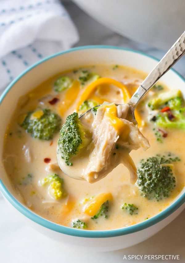 Суп с куриной грудкой и брокколи