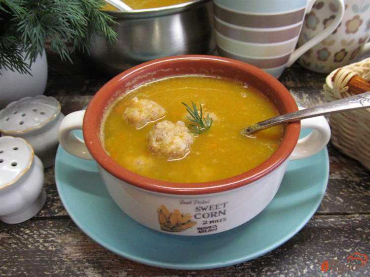 Тыквенный суп с мясными фрикадельками