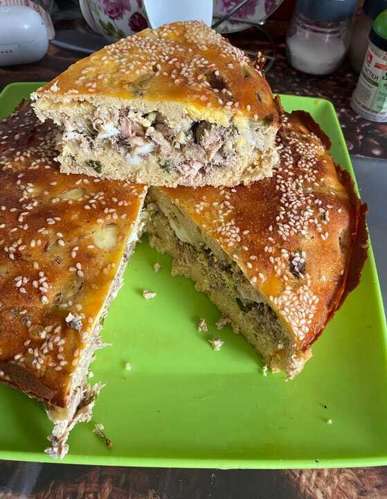Заливной пирог с печенью и яйцами